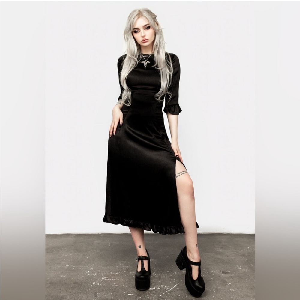 Disturbia Black Ruffle-Hem Long Sleeve Midi Dress